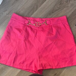 🎉🎉Stylish Pink Women's Shorts with Gold Accent